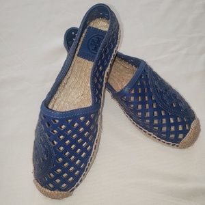 Tory Burch Blue Leather Flats/Espadrilles Size 5